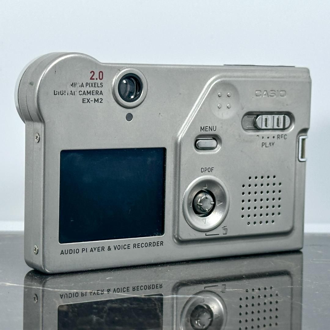 CASIO EXILIM EX-M2 デジタルカメラ カシオ エクシリム コンデジ
