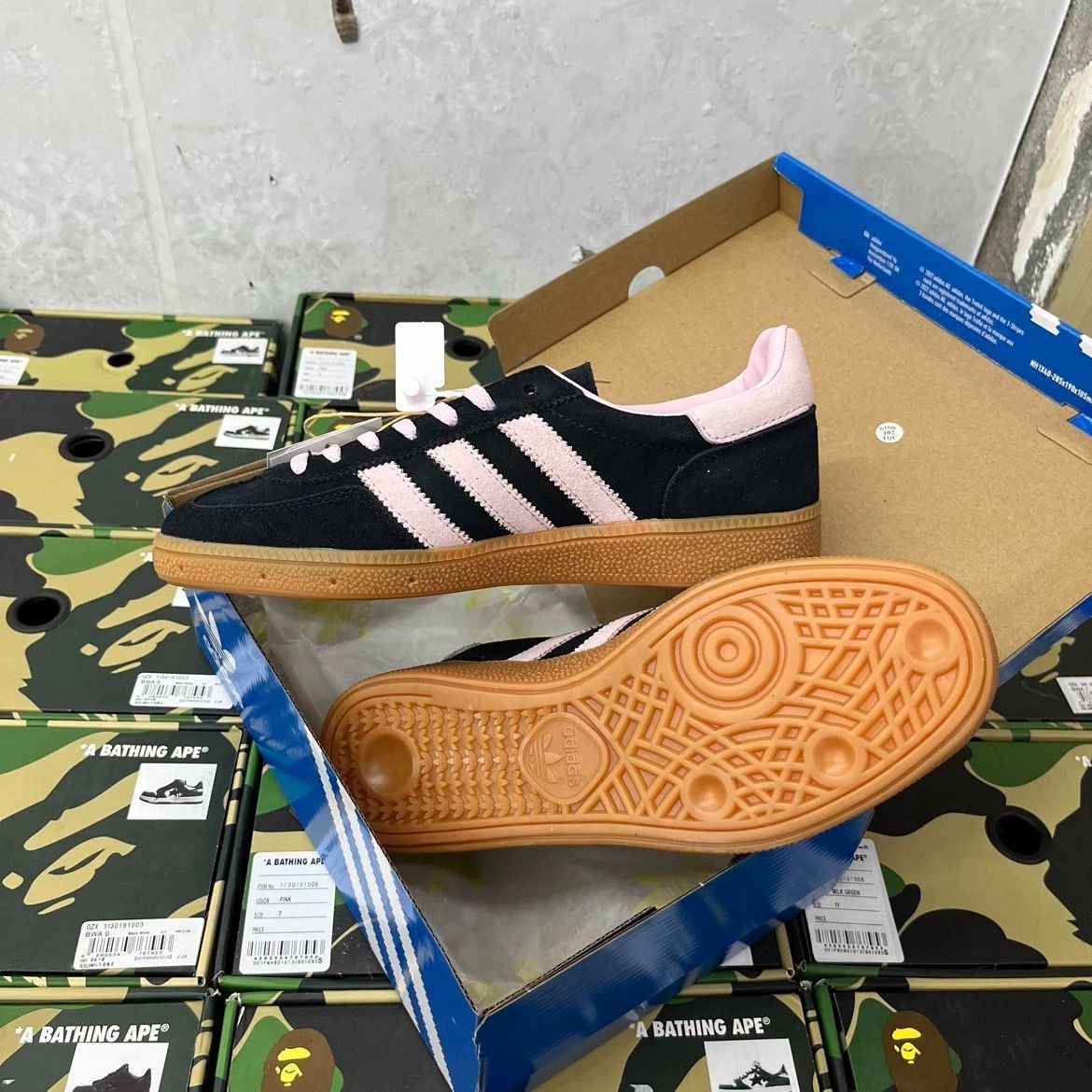 IE5897 Adidasスニーカー スペツィアル adidas originals HANDBALL SPEZIAL 男女兼用