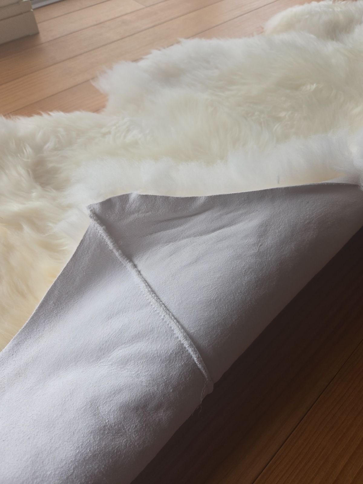 天然 ノルウェーホワイトシープの