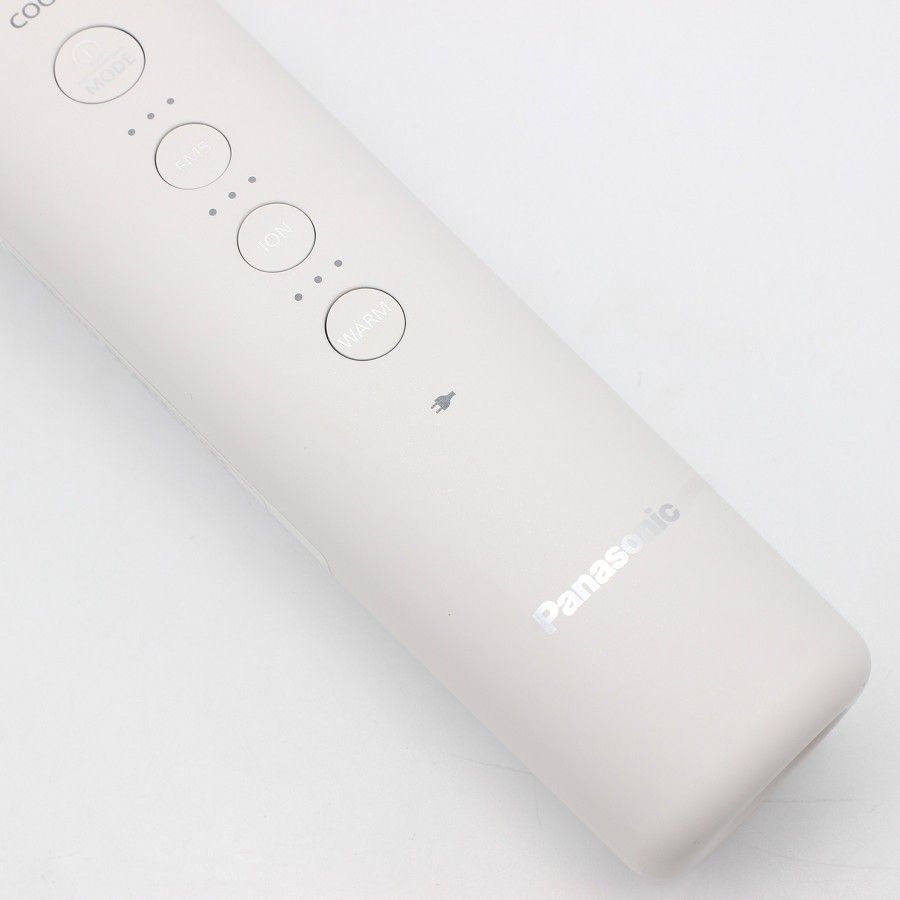 新品未使用　Panasonic IONBOOST マルチex 美顔器 ホワイト Panasonic パナソニック イオン美顔器 イオンブースト マルチ EX