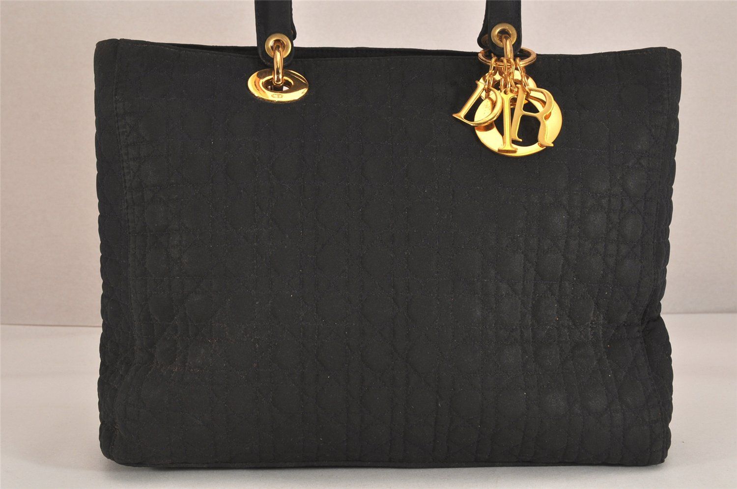 廣田久美子　「ひまわり」　墨彩画　落款有り 廣田久美子 「ひまわり」 墨彩画 落款有り 廣田久美子 「ひまわり」 墨