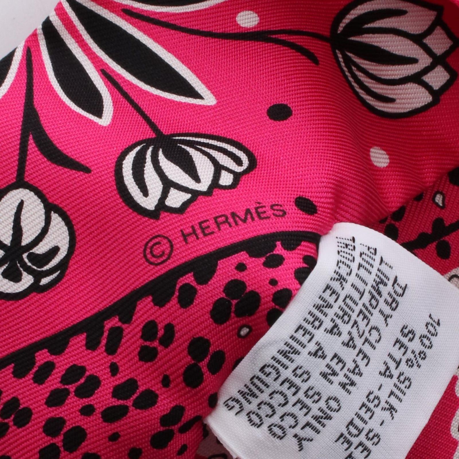 エルメス バンダナ ツイリー レッド 美品 エルメス】HERMES エルメス バンダナ ツイリー レッド 美品 エルメス】HERMES