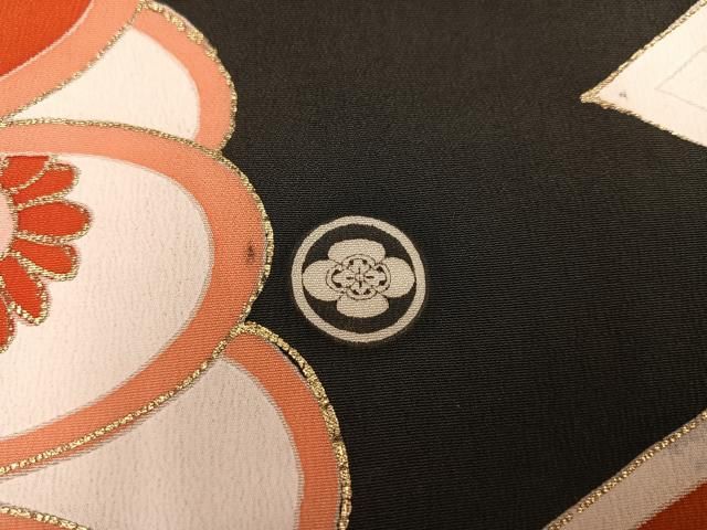 吉祥花唐草宝尽くし文