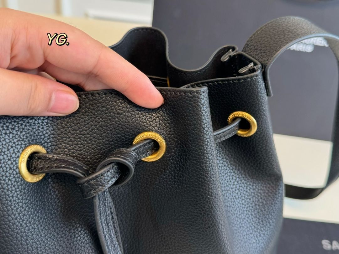 財布 ショルダーバッグ