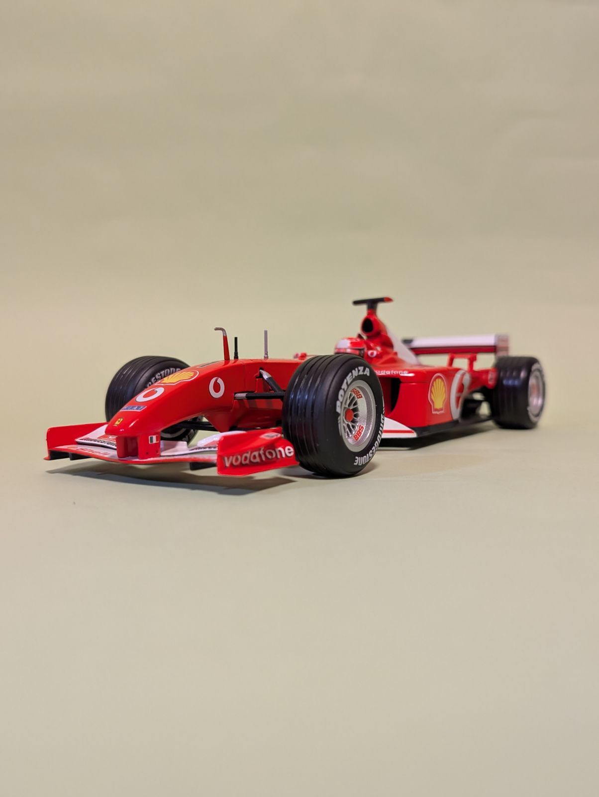 2002年序盤戦限定マシン 1/18 マテル フェラーリF2001 2002年モデル 