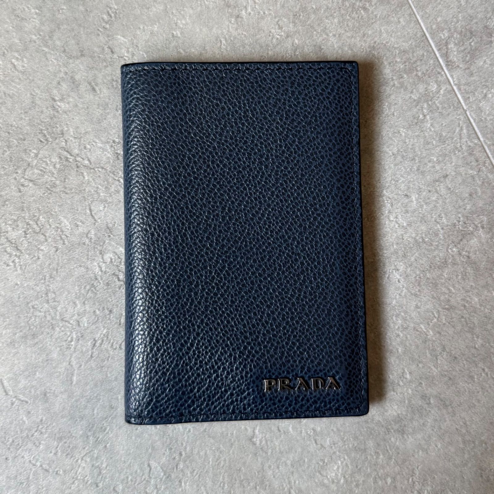美品 PRADA プラダ カードケース 名刺入れ レザー 2MC101