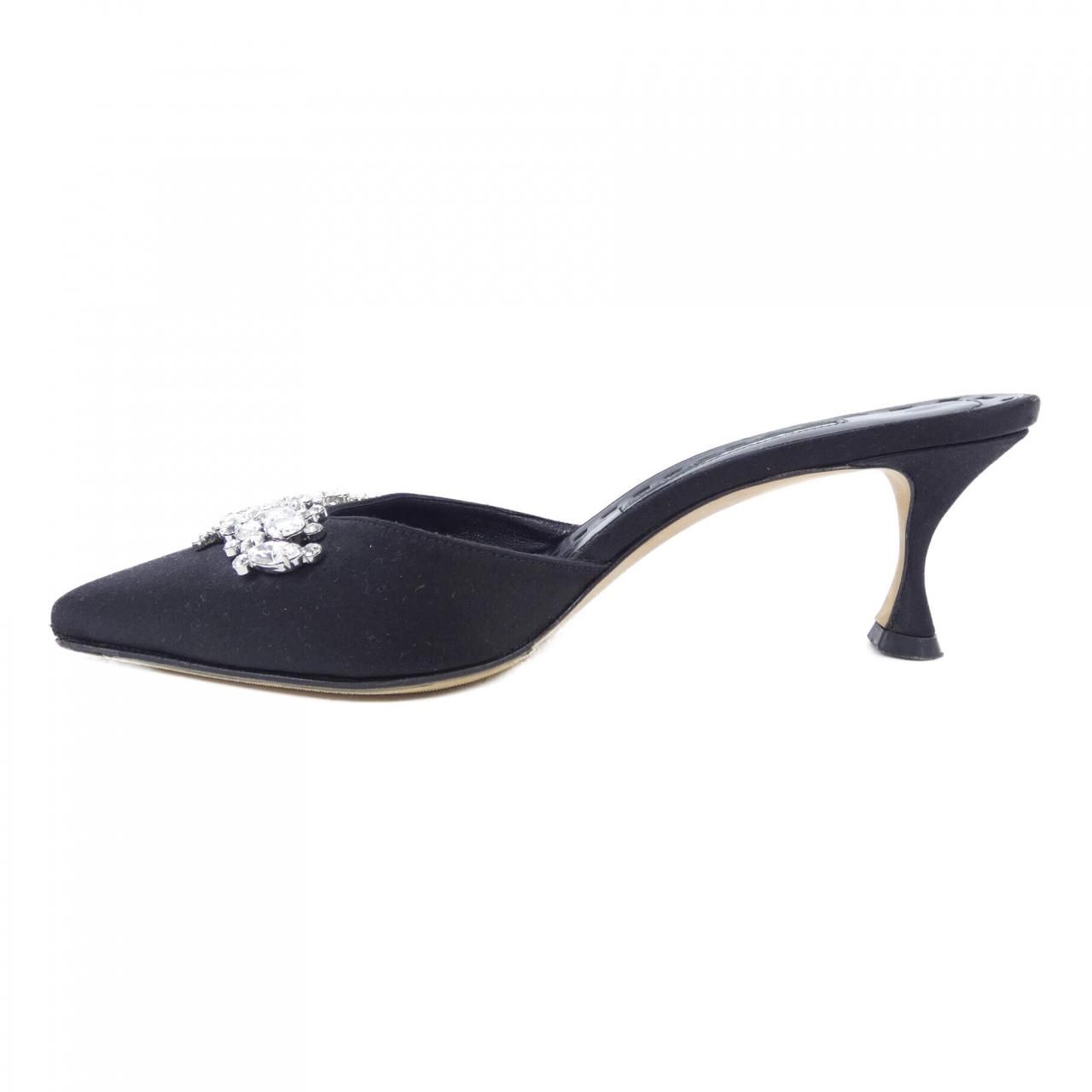 MANOLO