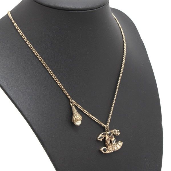 シャネル CHANEL ココマーク フラワー リーフモチーフ