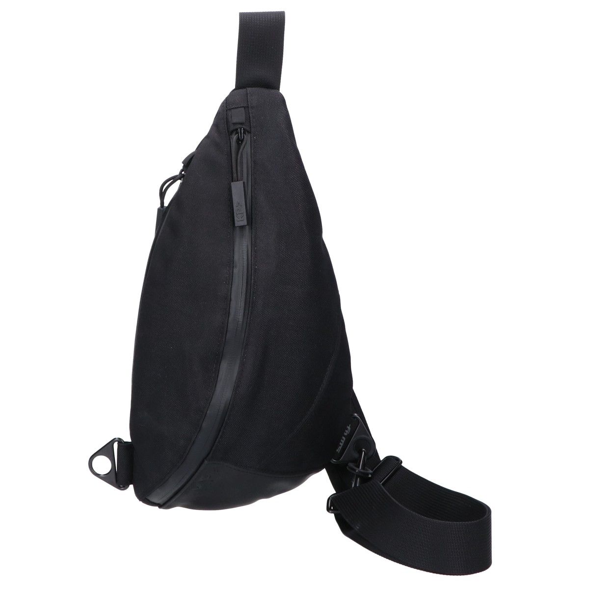 KEEP PURSUING キープパーシューイング ナイロン