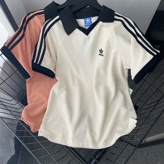 新品未使用 大人気 adidas アディダス ワッフル Tシャツ 半袖 ポロシャツ 男女兼用 Sサイズ