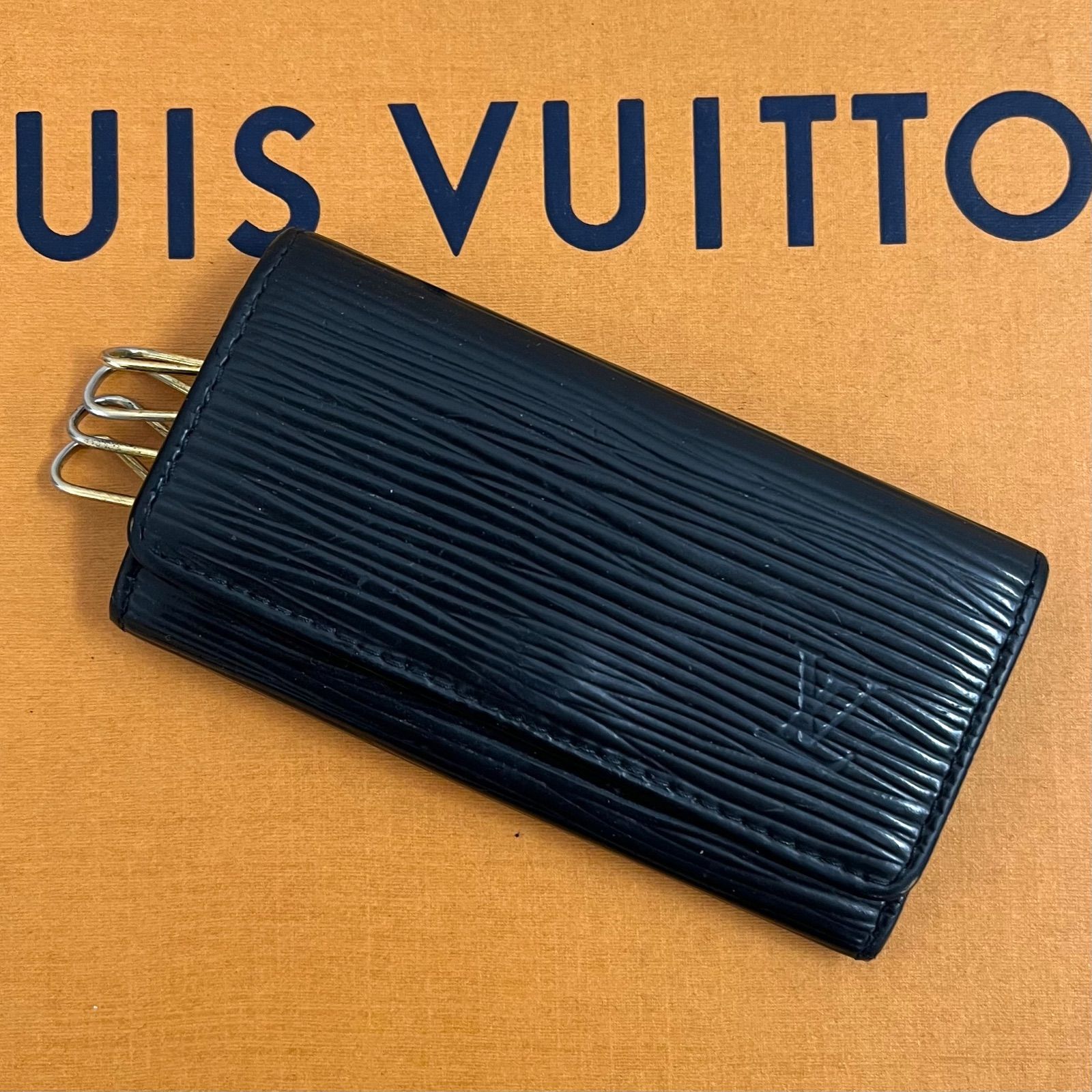 LOUIS VUITTON エピ 4連キーケース - ファッション小物