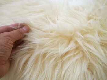 ムートンクッション 長毛 厚手 M 511 F ベージュ 約38×120cm