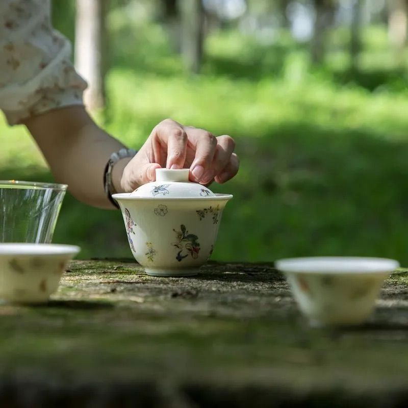 日常の何気ないひとときをぜひお楽しみください 磁器 茶杯 かわいい 