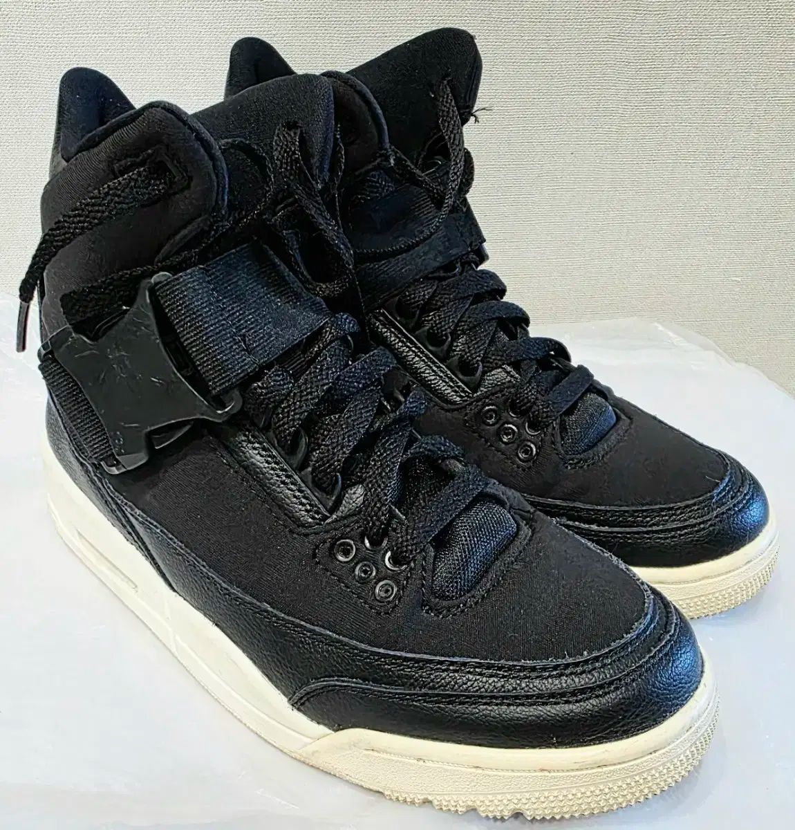 ナイキ ウィメンズ エアジョーダン3 レトロ エクスプローラー XX ライフスタイル 240