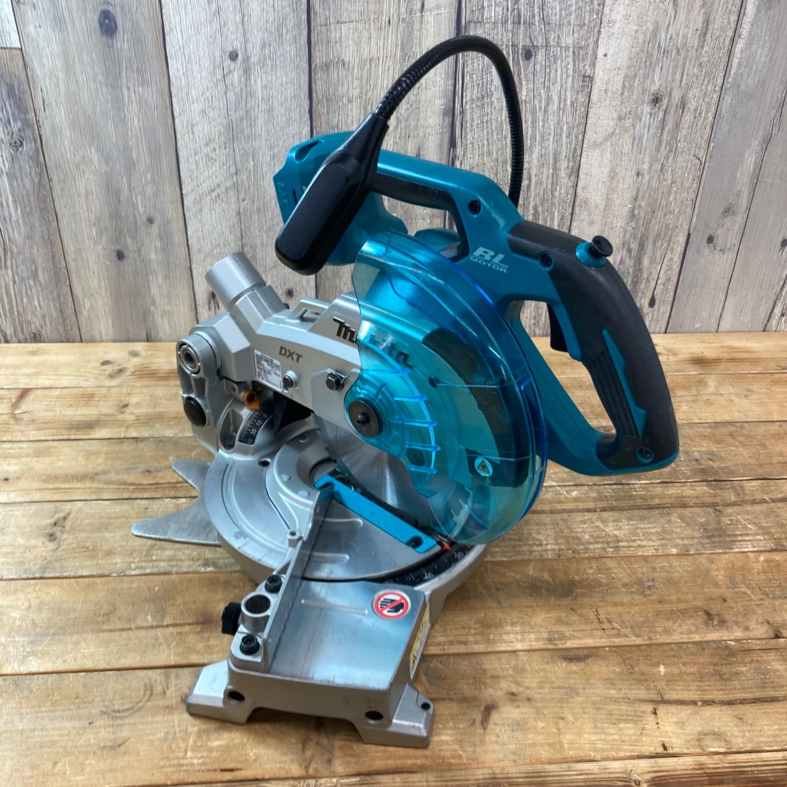 マキタ makita コードレス卓上マルノコ LS 600 DZ