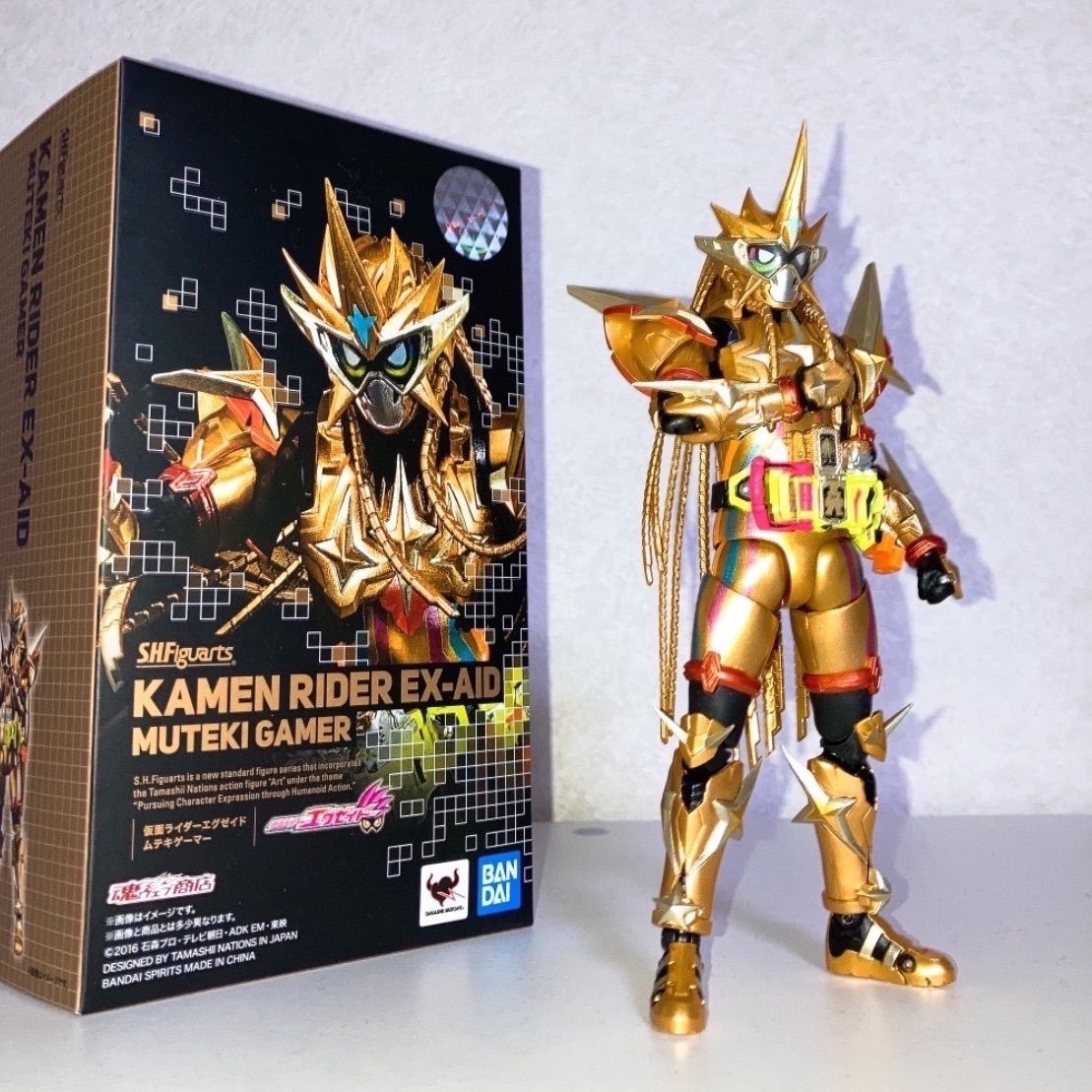 S.H.Figuarts 仮面ライダーエグゼイド ムテキゲーマー 【公式通販】