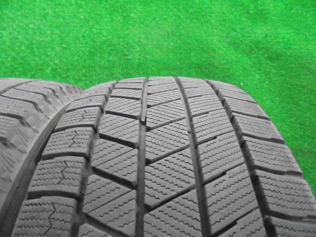 5FO521 EEW 215 55R17 ブリヂストン ブリザックVRX3 17インチスタッドレスタイヤ4本セット FFCRYSTALESIA_COM