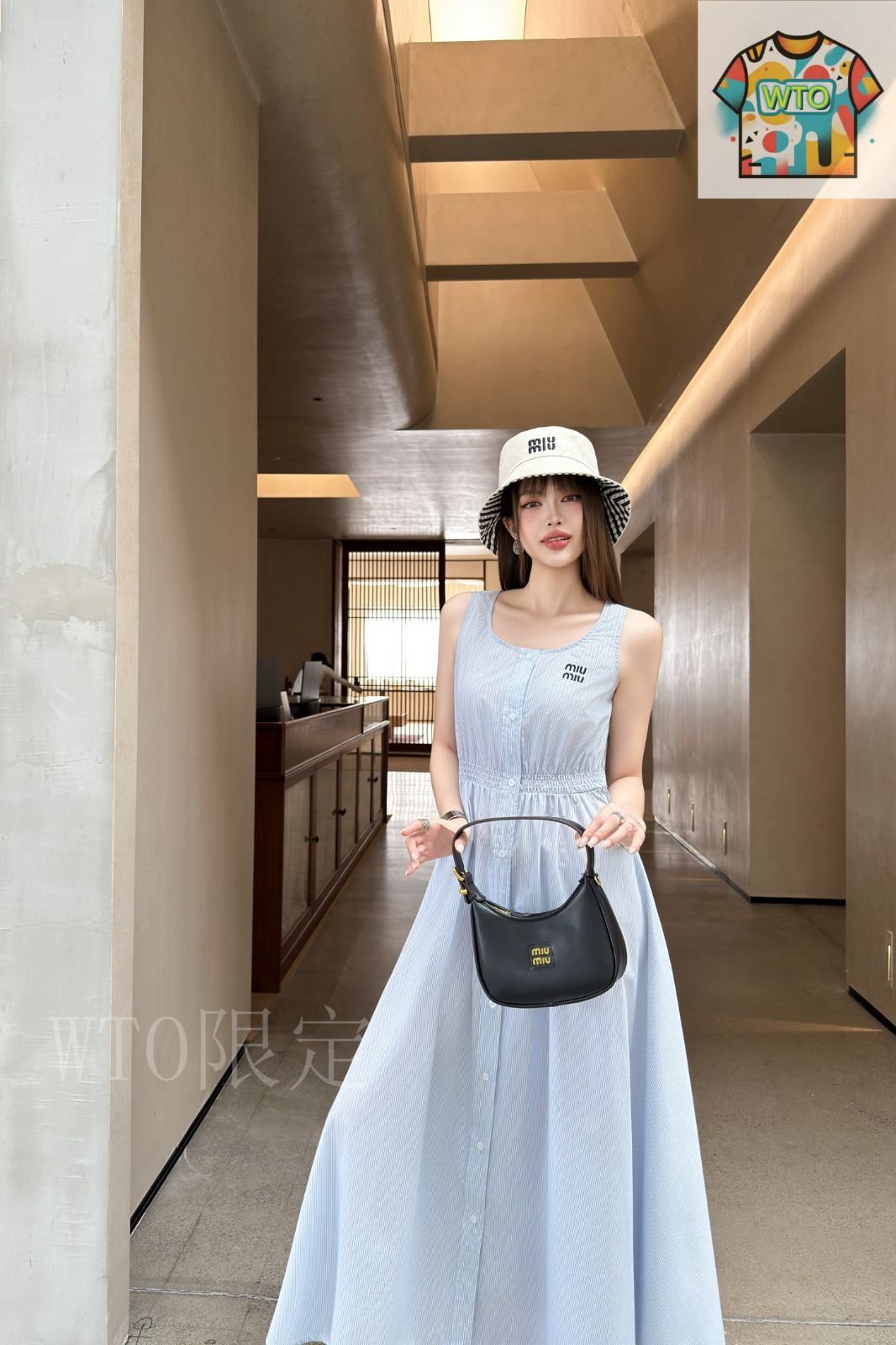 現行✨MIUMIU⭐︎42 L相当 ストライプ柄 近年モデル スカート 今日特価】Miu Miu ストライプロングスカート (Stripe Long