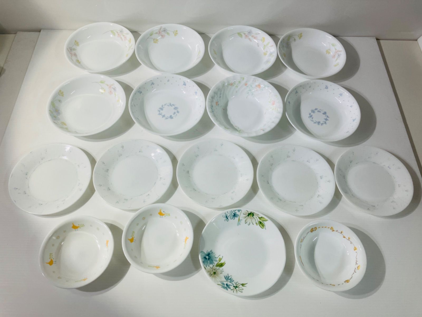 ☆ 最終お値下げ コレール CORELLE 中皿 小ボール皿 お皿 食器 花柄 17点セットまとめ売り 中古品 現状品 2.3kg ☆ - メルカリ