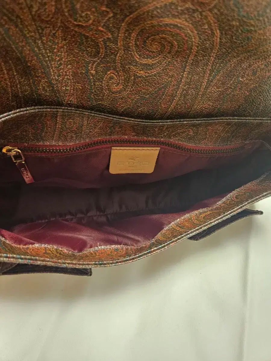 ☆韓国の人気☆【ETRO】☆ジャカードショルダーバッグ ☆BROWN系 ETRO(エトロ) ショルダーバッグ - メルカリ