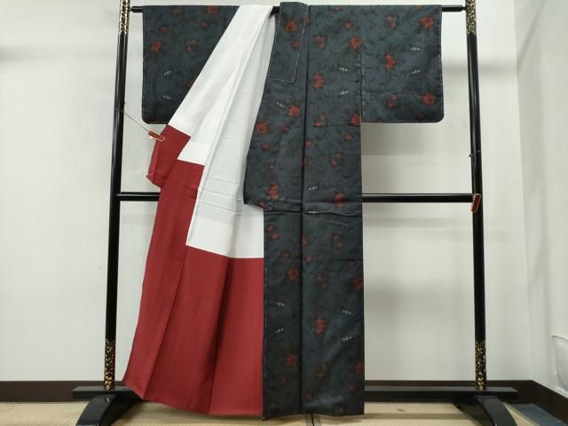 平和屋着物○本場大島紬 7マルキ 泥染め 更紗花唐草文 岩山光則作 証紙