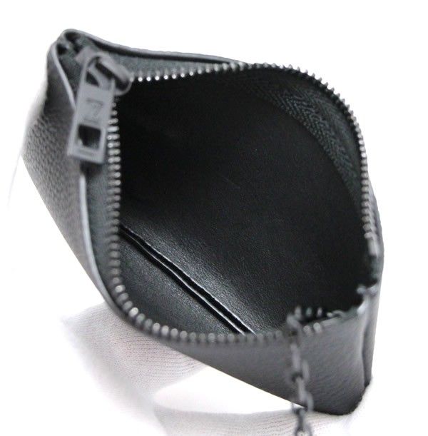 Louis Vuitton ブラックキーケース M81031 Louis Vuitton