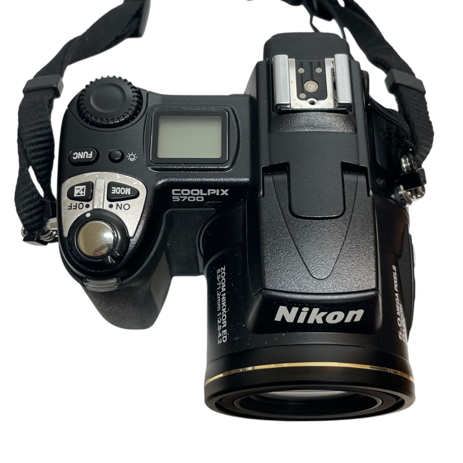 Nikon COOLPIX 5700 デジタルカメラ　動作未確認⭐︎ Nikon COOLPIX5700 デジタルカメラ クールピクス ニコン 動作未確認