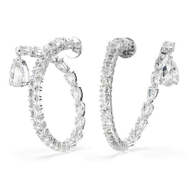 【即発】SWAROVSKI レディースピアス【国内発】 Amazon | [女性用イヤリング]SWAROVSKI Women Stainless Steel
