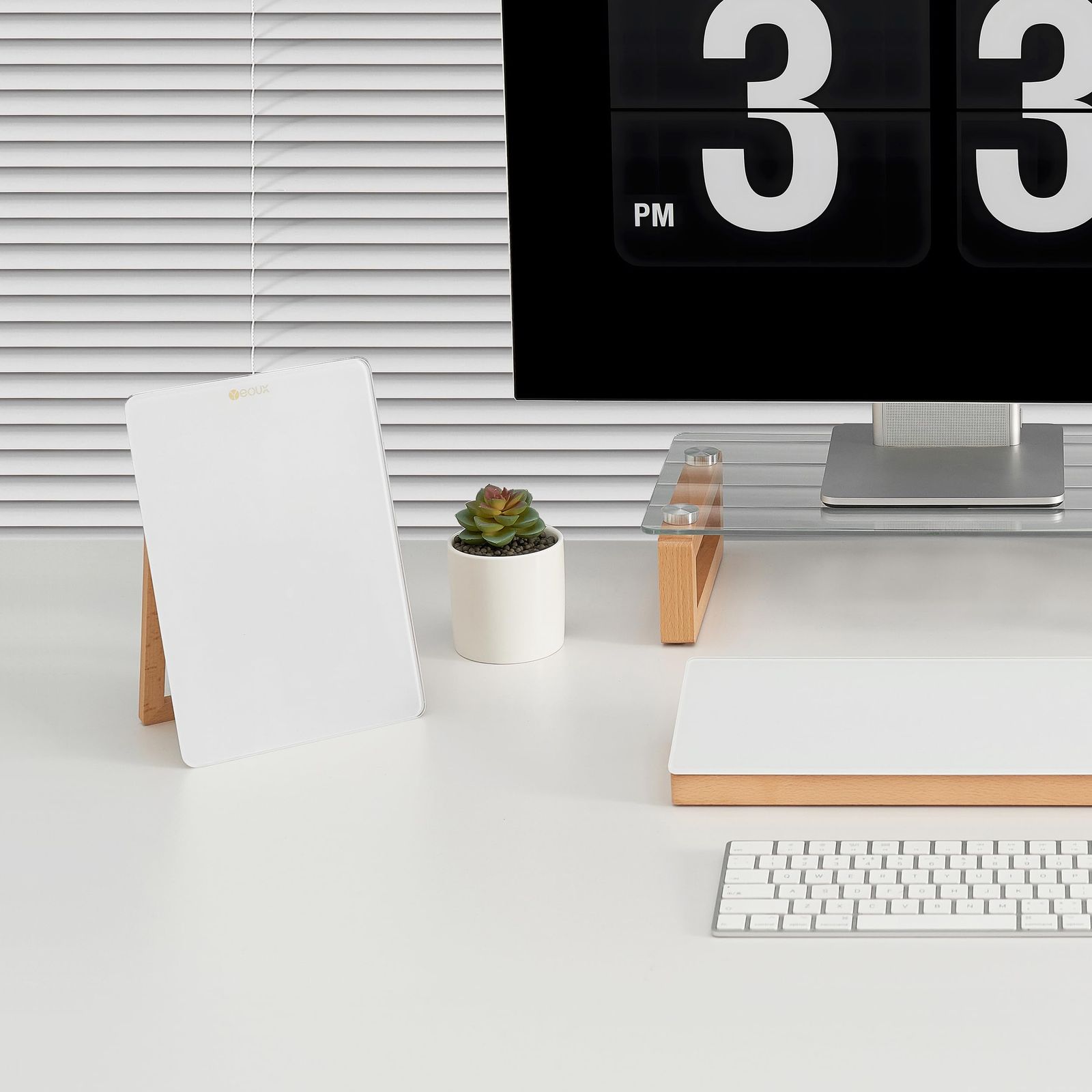 人気商品 Yeoux 卓上ガラスホワイトボード リバーシブルウッドスタンド付き 小さなホワイトボード デスク用ミニホワイトボードイーゼル 再利用 なデスクメモ帳 9.5インチx6.7インチ 自宅|オフィス用 アクセサリー付属