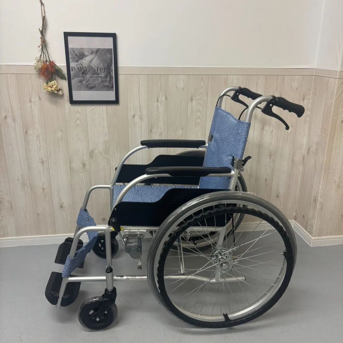 値下げ決行！（美品）松永製作所　ECO-201　自走式　車椅子　スタンダード ECO-201 松永製作所 アルミ製 自走式 車椅子 車いす 車イス