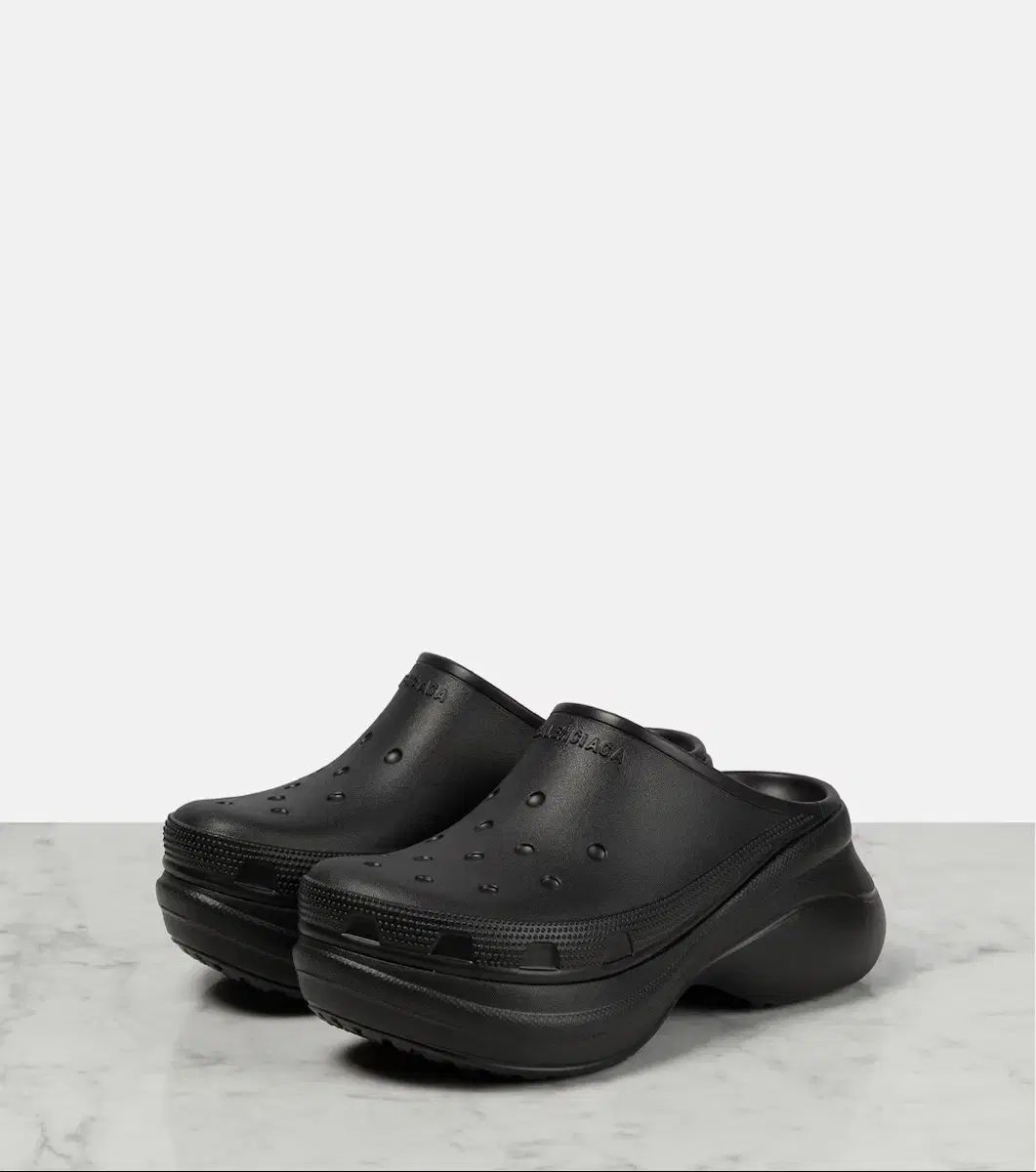 バレンシアガハードクロックス黒ミュール42 BALENCIAGA hardcrocs ハードクロックス 42 バレンシアガ ハード