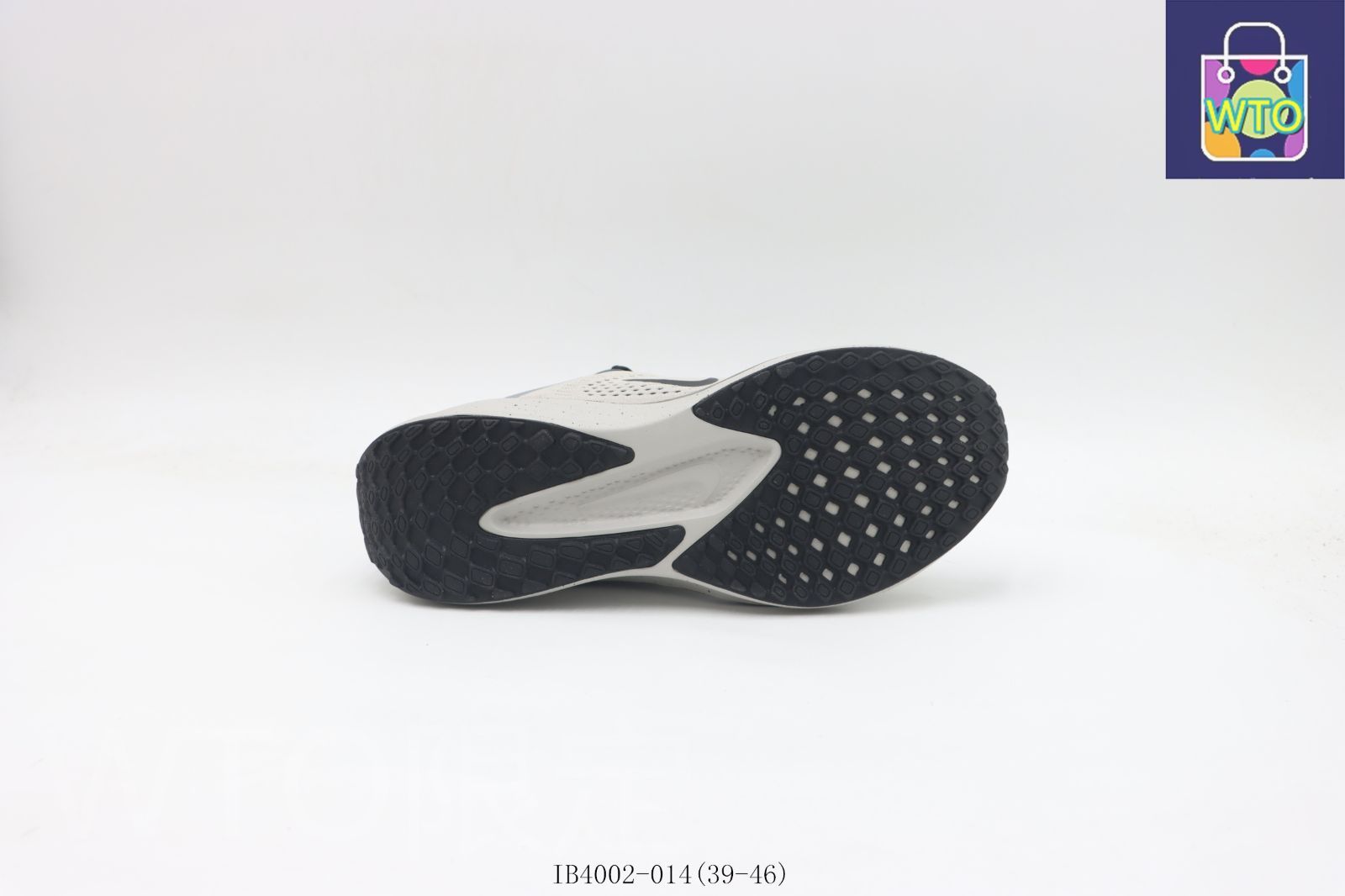 今日 NIKE ナイキ ランニングシューズ グレーブラック IB4002-014-WTO輸入1 KIN-KAAI_COM