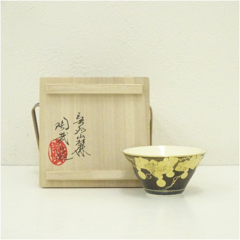 東京久月家紋付き破魔弓ガラスケース13号・間口約23×奥行約19×高