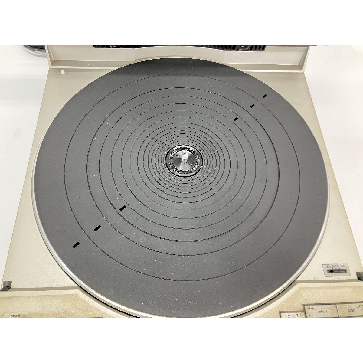 レコードプレーヤー