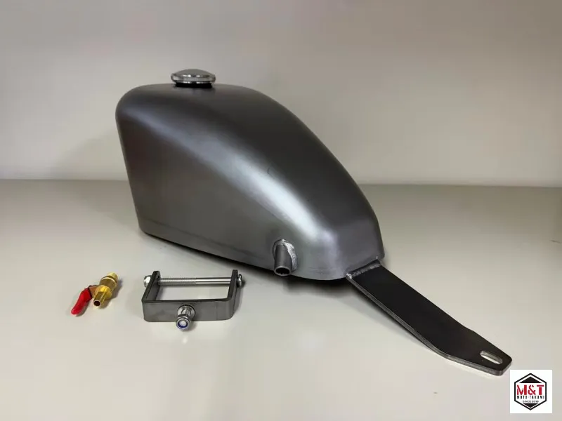 シャドウ400 ストレッチタンク ガレージT&F ニューロッドカスタム FRP