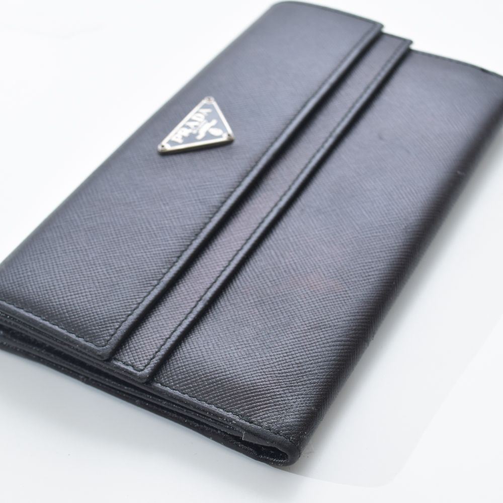 中古USED PRADA 財布 長財布 サフィアーノ ブラック 252836197 中古USED PRADA 財布 長財布 サフィアーノ ブラック 252836197