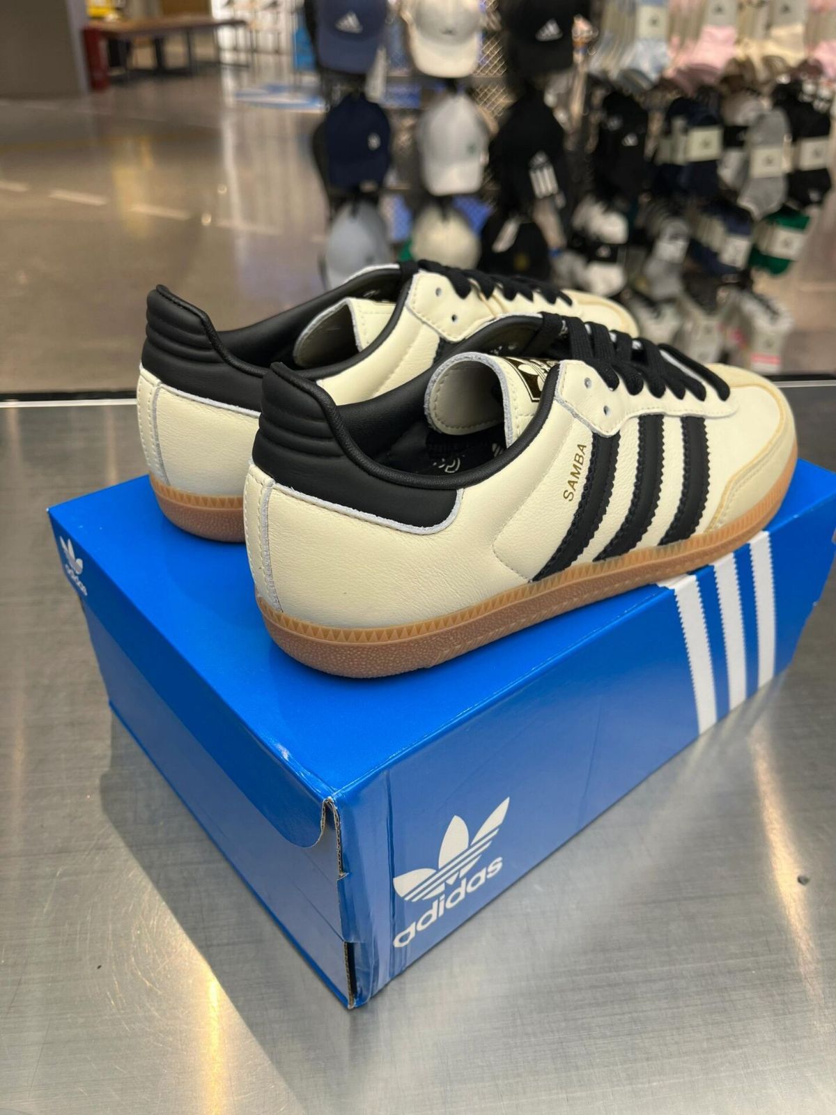 新品未使用 adidasアディダス サンバ Samba OG ブラック Gum Adidas Originals Samba black 男女兼用