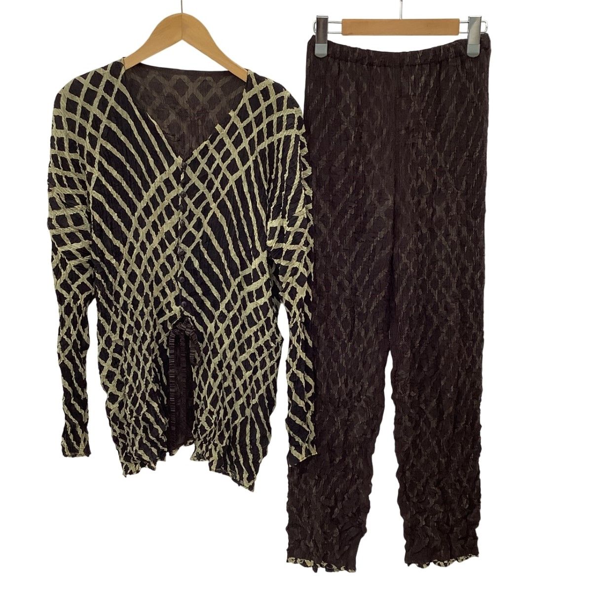 ISSEY MIYAKE イッセイミヤケ レディース プリーツ セットアップ リバーシブル SIZE M IM92-FF629 ブラウン