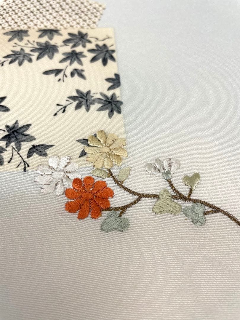 付け下げ 刺繍 摺り疋田 正絹 反物 - メルカリ