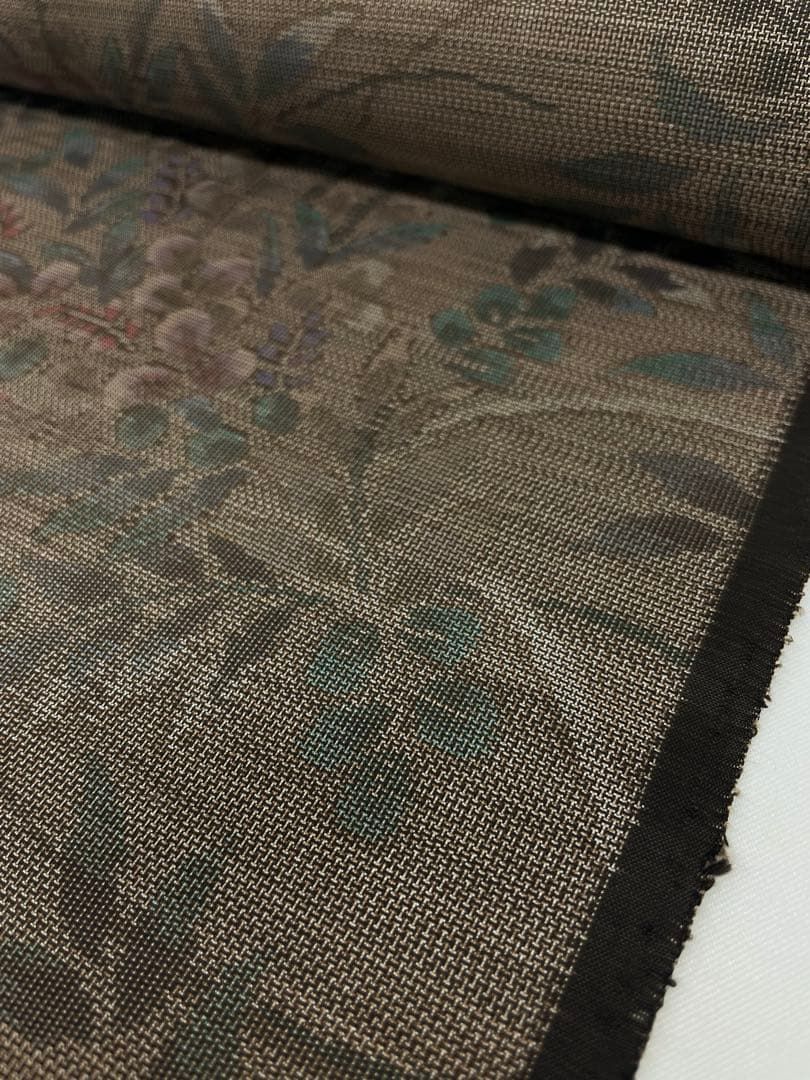 本場大島紬 通産大臣指定伝統的工芸品 古代染色 純泥染 正絹 反物