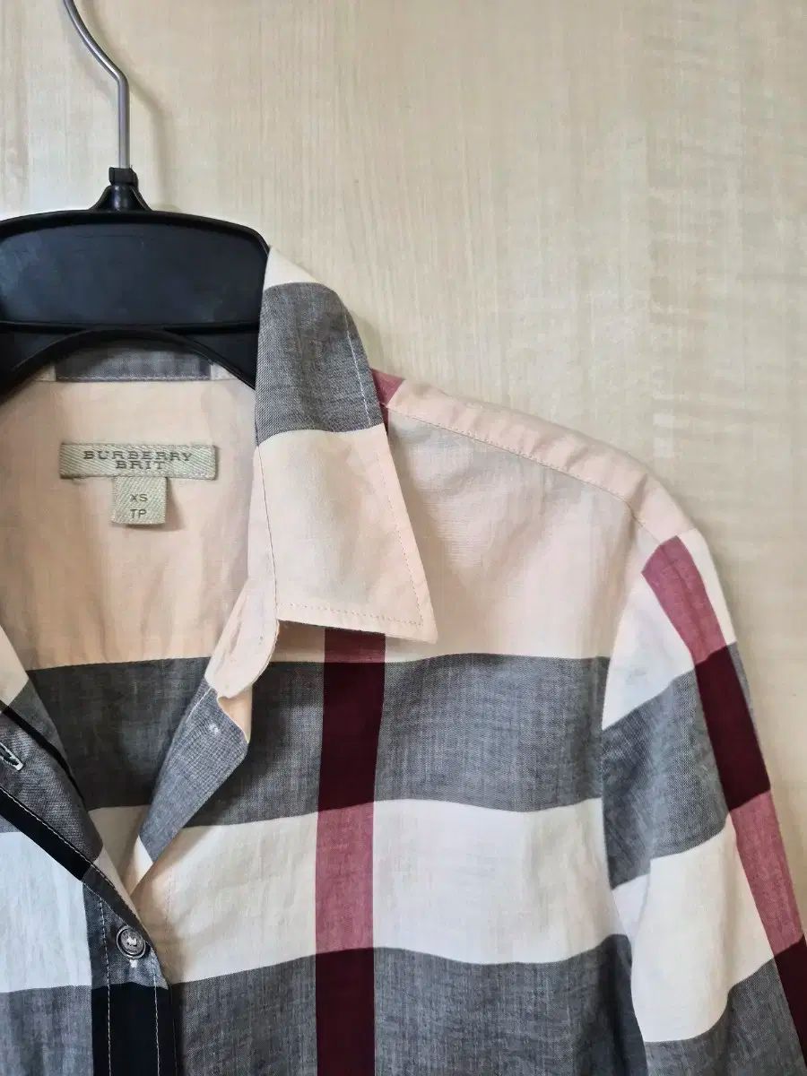 バーバリー レディースTシャツ 85 90