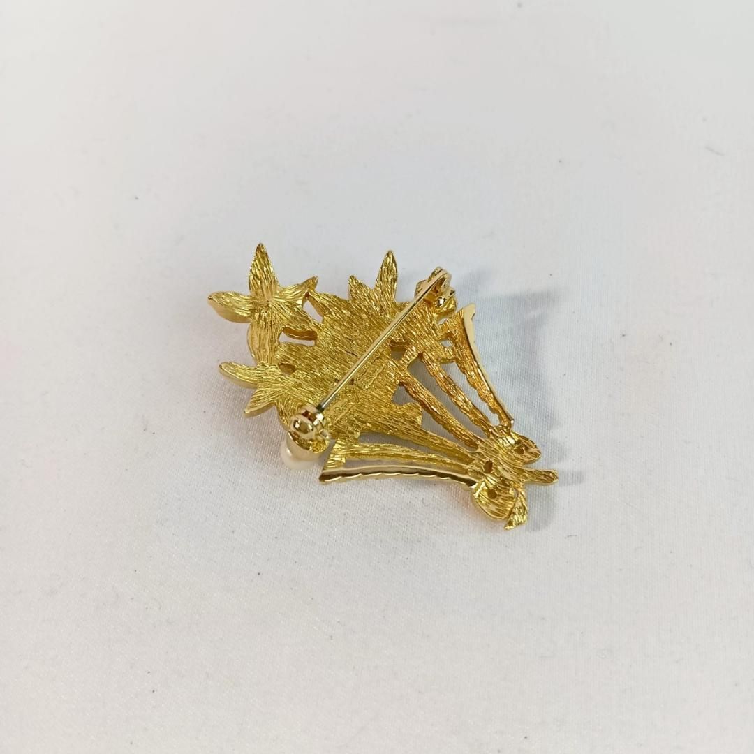 Dior GP×フェイクパール