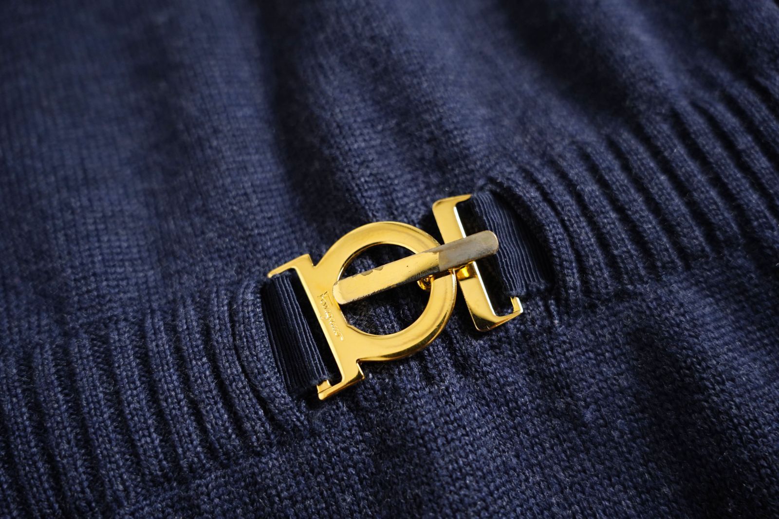 697t*Salvatore Ferragamo サルヴァトーレフェラガモ ウール