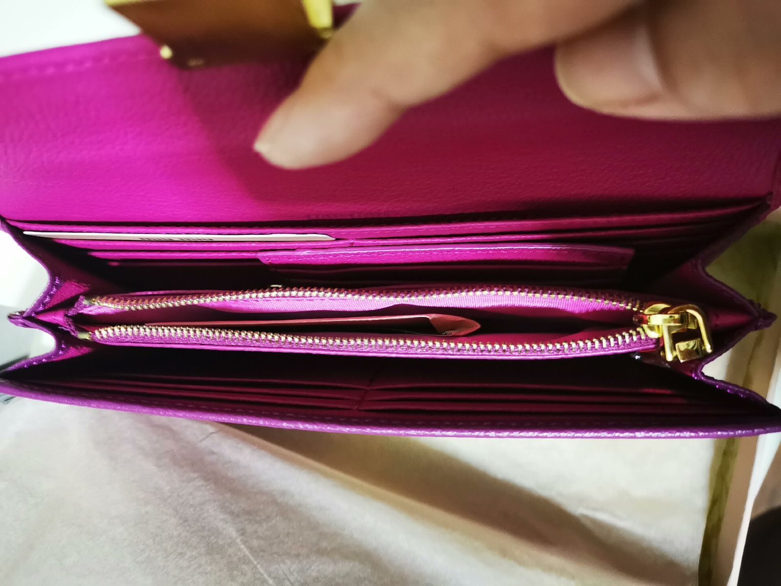 ミュウミュウ 財布 新婚祝い 新婦用バッグ ギフトバッグ DECORATOM_COM_BR