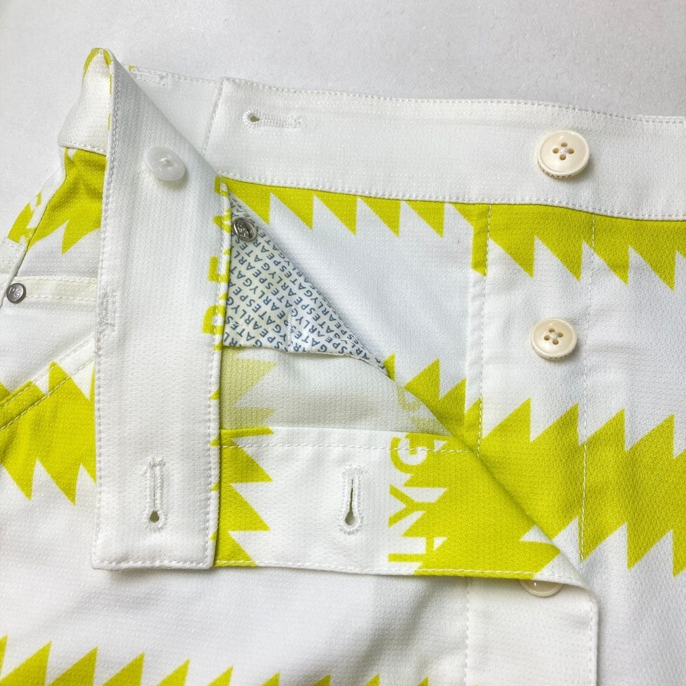 ギザギザボーダー柄