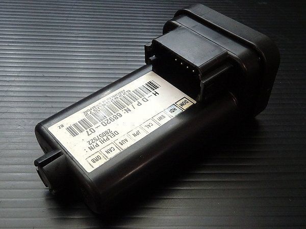 ハーレー スポーツスター XL883L-I 純正 ウインカーモジュール E7528