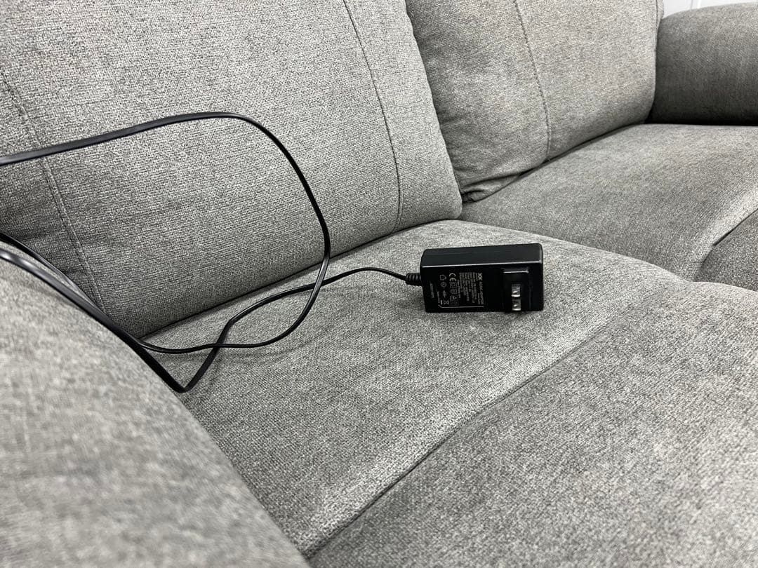 お買い得 横浜市内引き取り 2025年製 ニトリ 2人掛け電動布張りリクライニングソファ グラッゼ GY 動作 済み