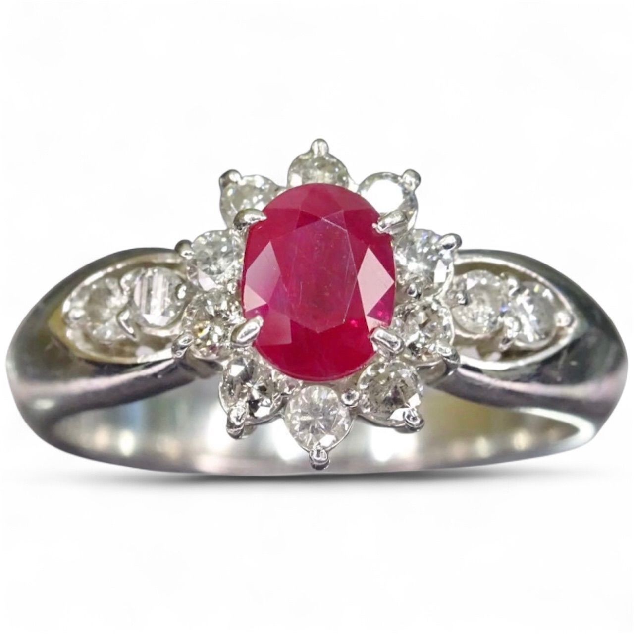 プラチナ pt900 天然ルビー0.50ct 天然ダイヤモンド0.31ct デザイン 