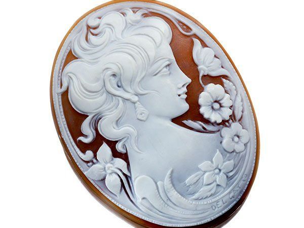 ジュエリー デルガット作 美しい貴婦人 シェルカメオルース 64.9ｍｍ×50.0ｍｍ a2756o