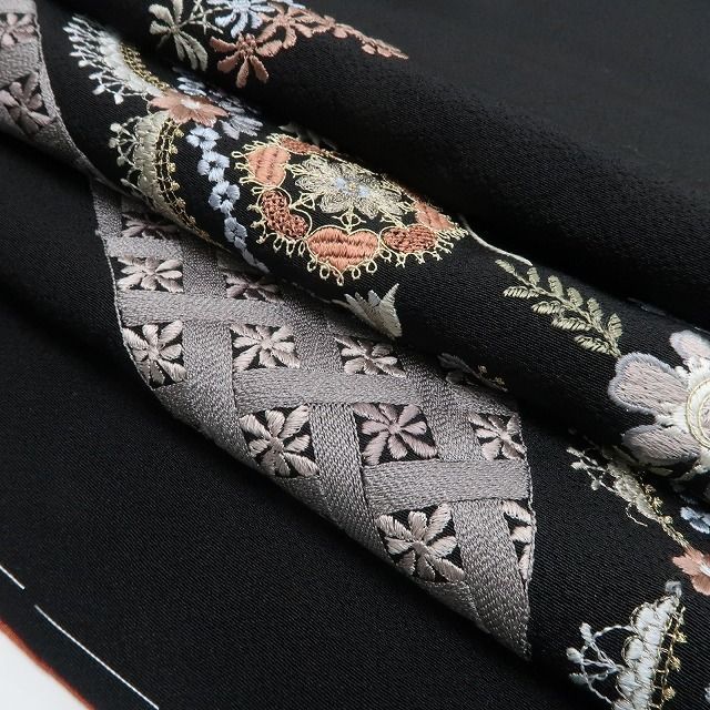 繍の美しさと品格